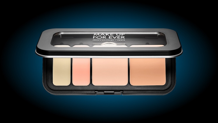 color correcting makeup palette for concealing bruises