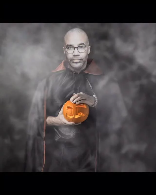 🦇Happy Halloween, everyone! 🎃
Scary how fast the year’s flown by — but we’re so grateful for all the amazing faces we’ve seen along the way.
Thank you for your trust and support — it truly means the world to us.
Stay safe, have fun, and keep those faces glowing. 
✨

#halloween2025 #happyhalloween🎃👻