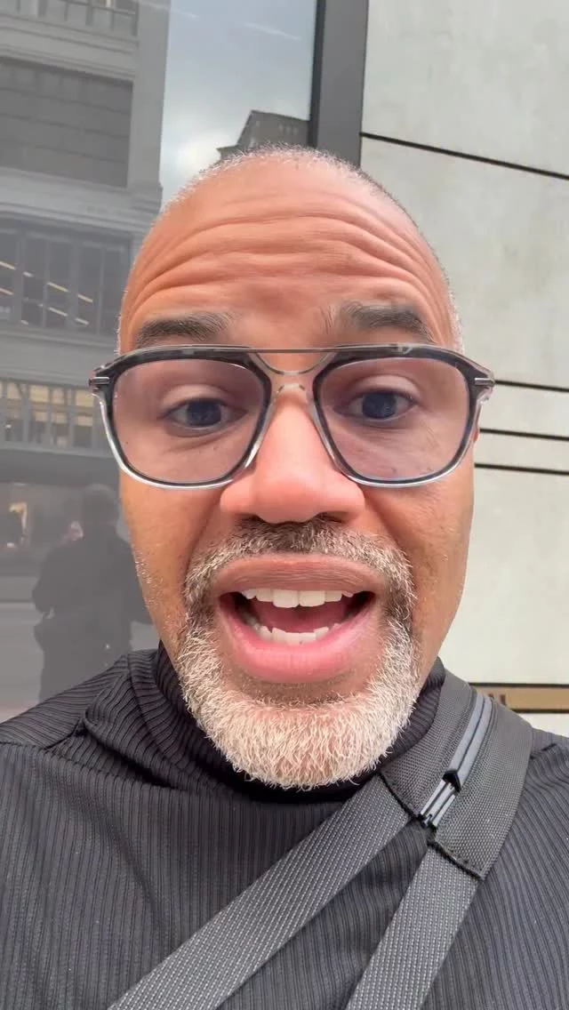 Filler fear is real!
But let’s be honest — it’s NOT the filler.
It’s NOT the patient either. 
It’s the injector❗️

No one chooses pillow cheeks or to look overfilled.
That’s not on the patient — it’s about technique, planning, and the eye behind the syringe.

When done right, fillers rebuild structure — they don’t stuff volume.

So choose your injector carefully.

What’s your thought on this? 

Like and follow for more & share with a friend.

#fillers #pillowface #facialbalancing #fillers
#i360FACE #sanfrancisco #dermalfillers #fillerssf #darkcircles #botox #fillermigration